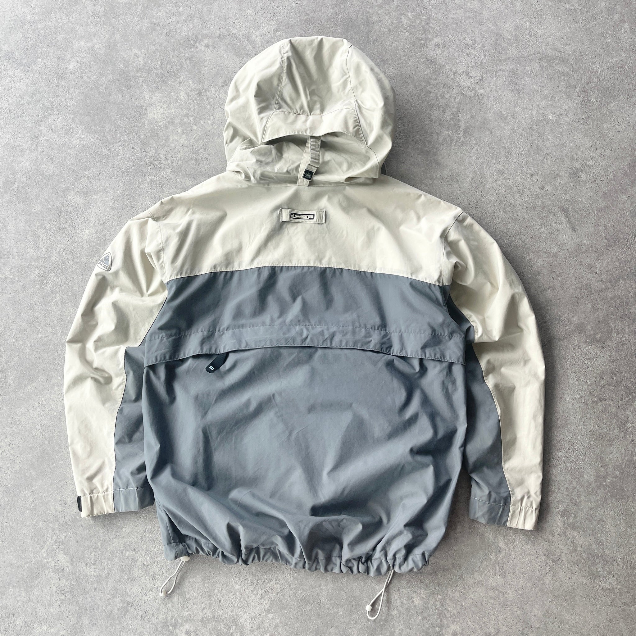 N*ke ACG 2000s storm-fit two tone technical jacket