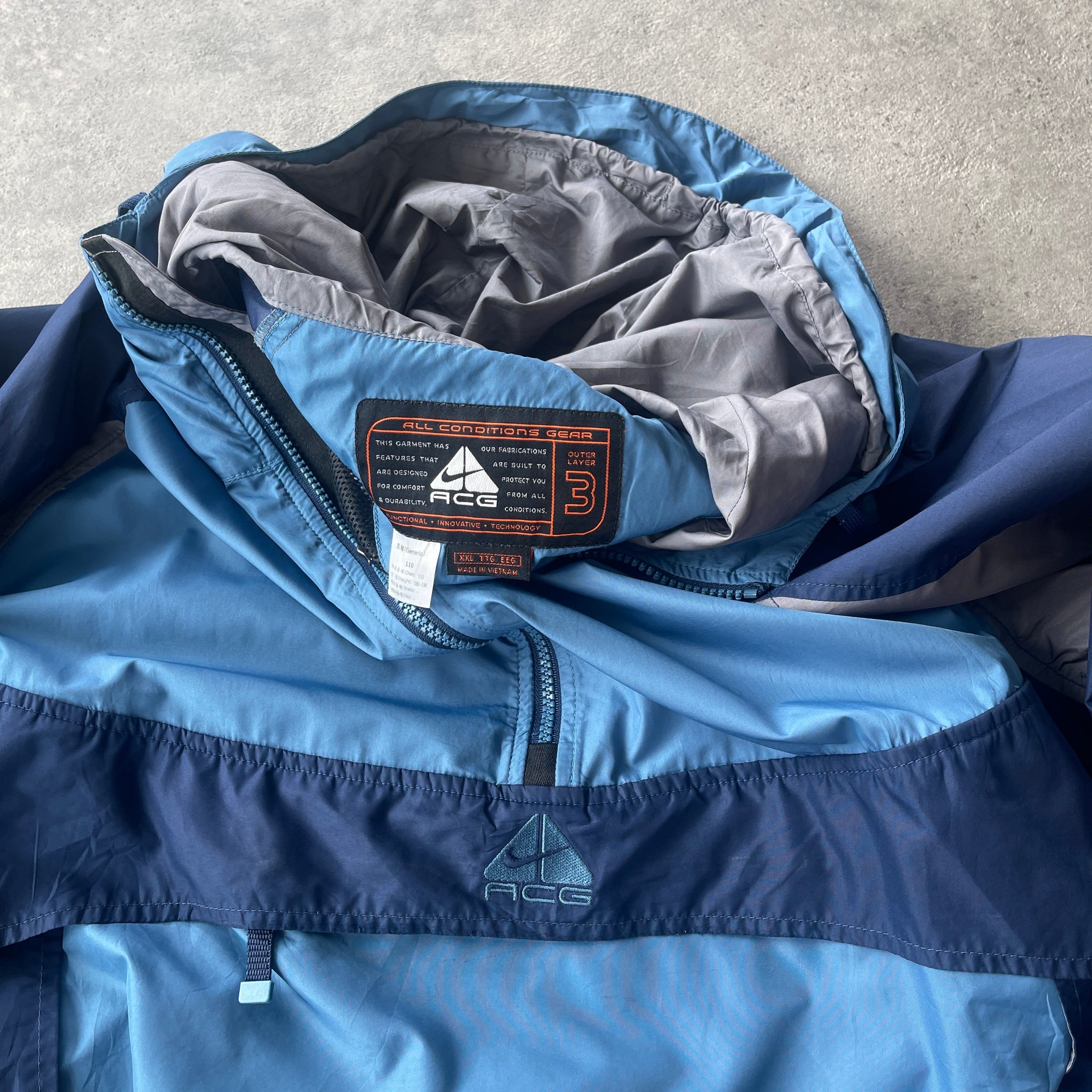 N*ke ACG 1990s lightweight packable shell jacket