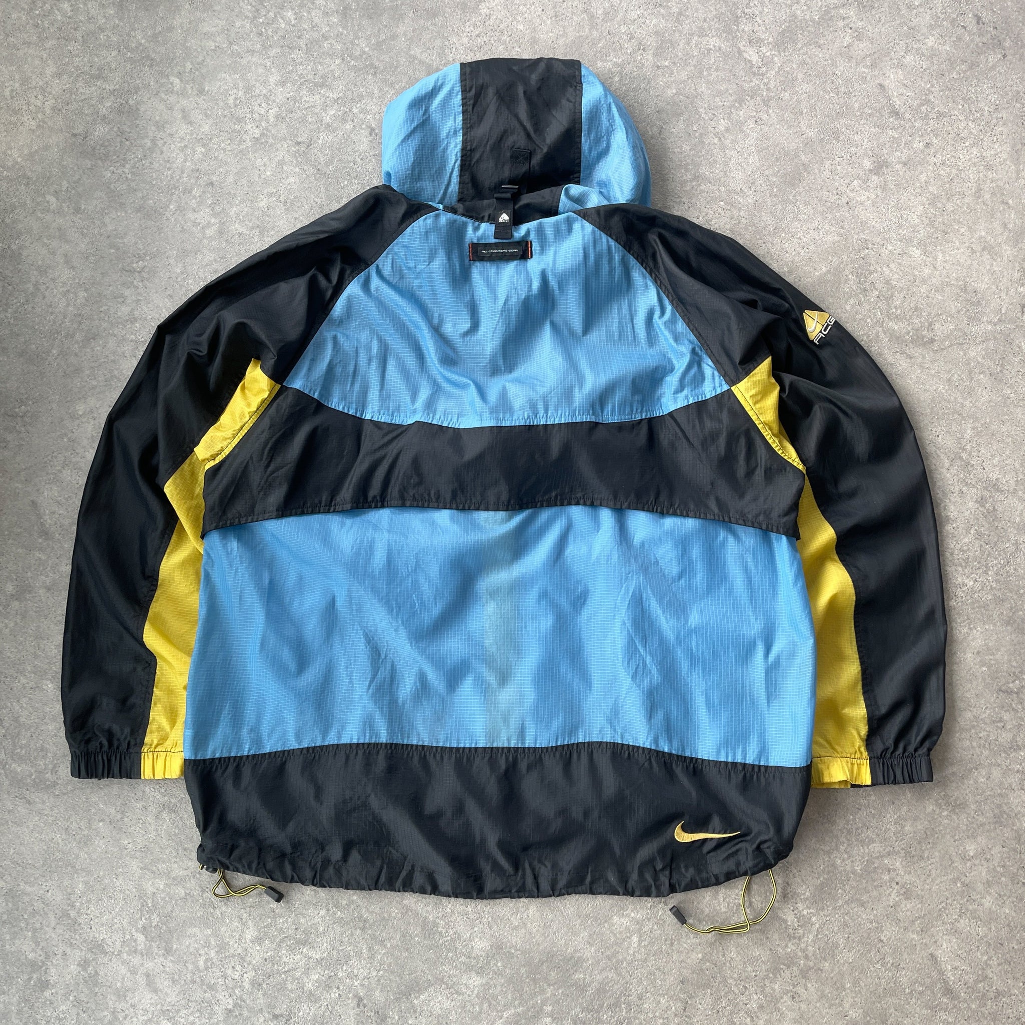 N*ke ACG RARE 1990s lightweight packable shell jacket (L)