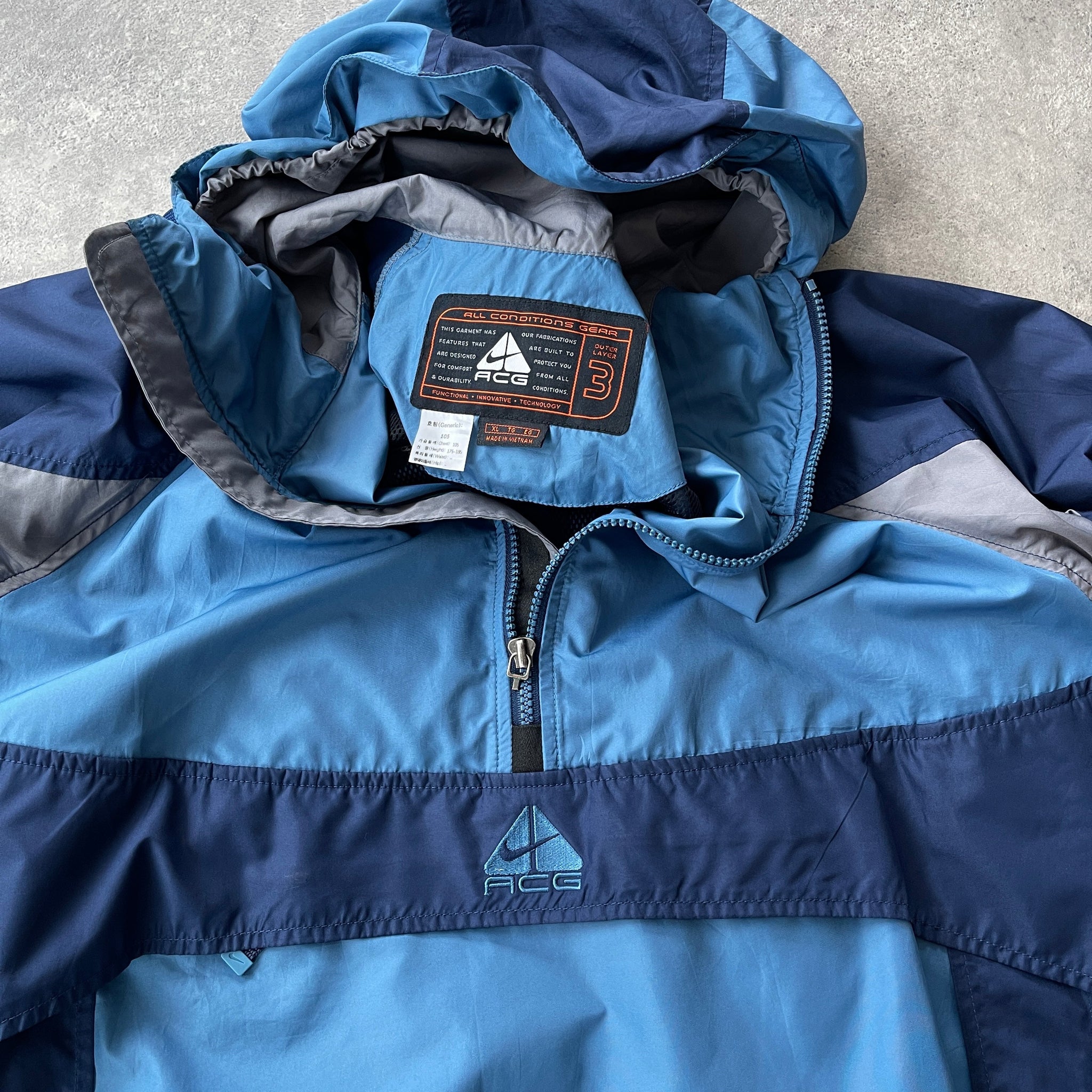 N*ke ACG 1990s lightweight packable shell jacket