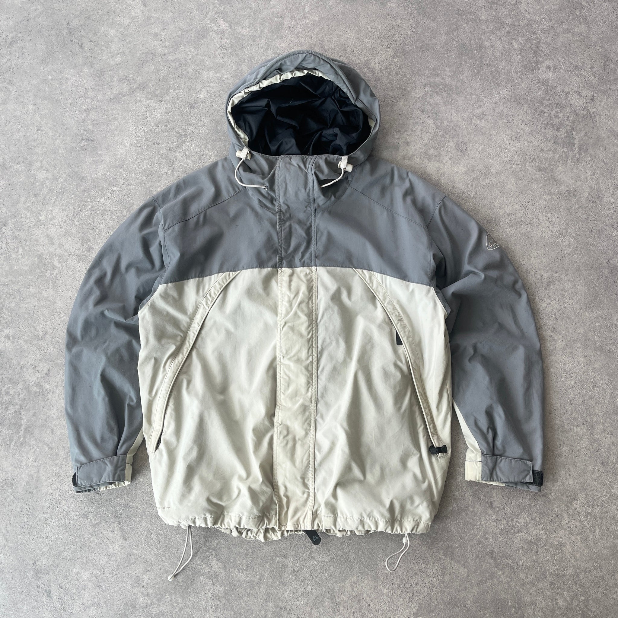 N*ke ACG 2000s storm-fit two tone technical jacket