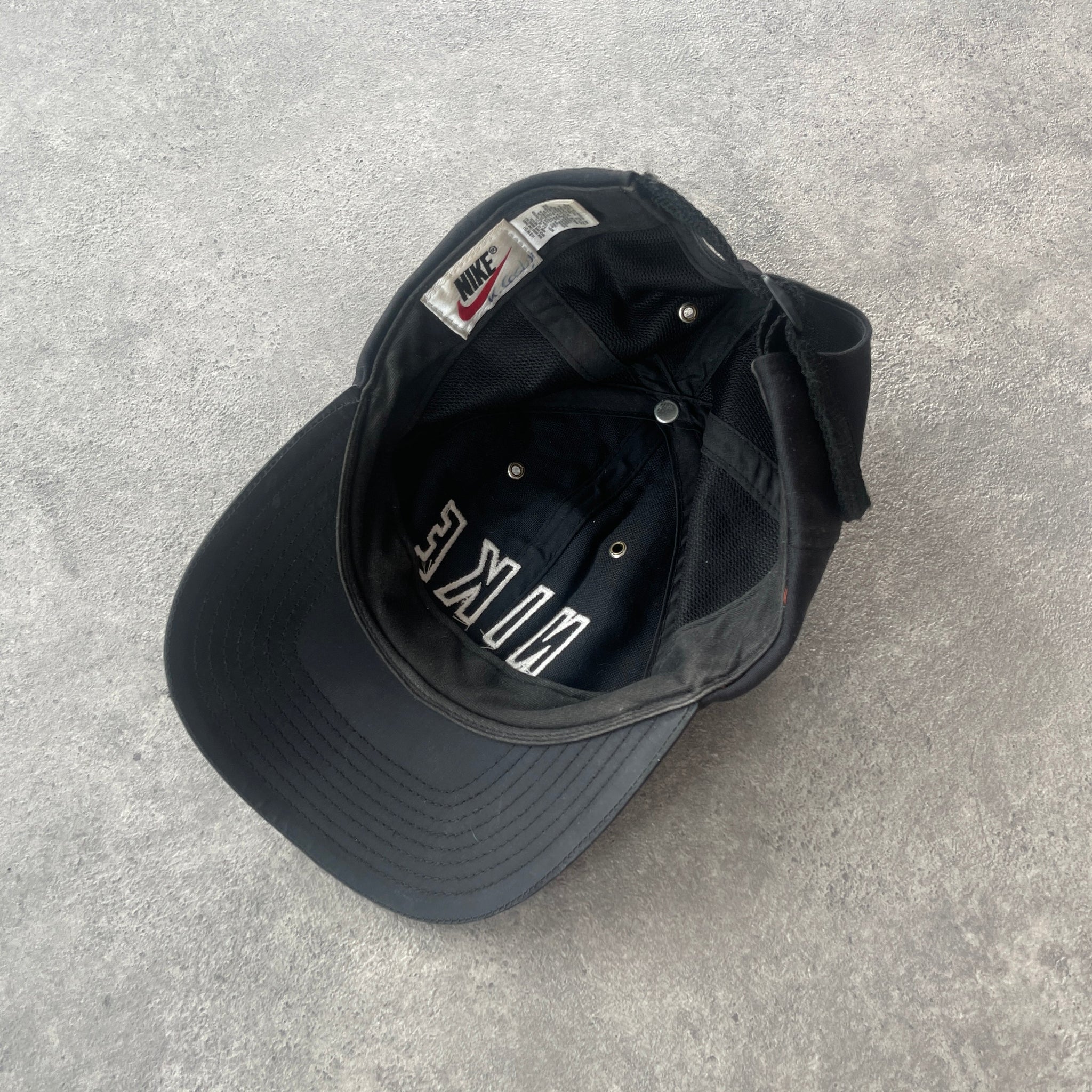 N*ke 1990s embroidered spellout swoosh cap