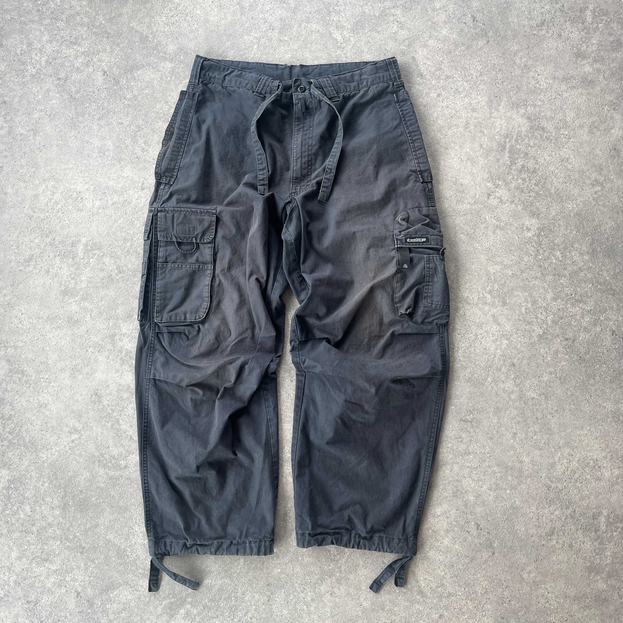 N*ke ACG 2000s technical cargo trousers