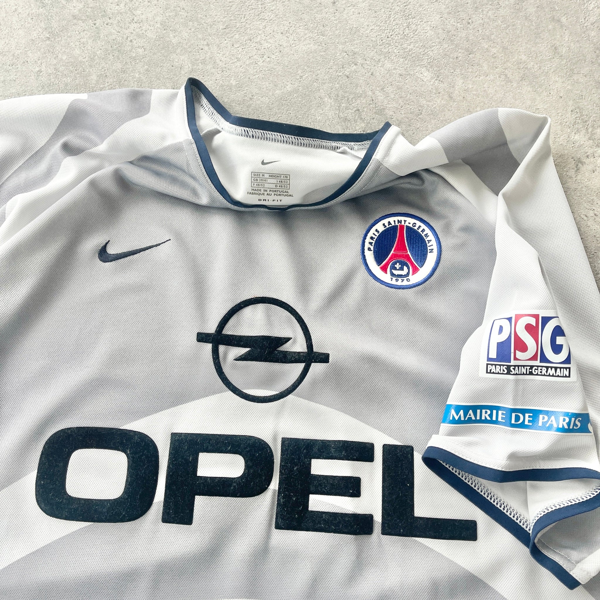 PSG x N*ke 2001/02 football away shirt