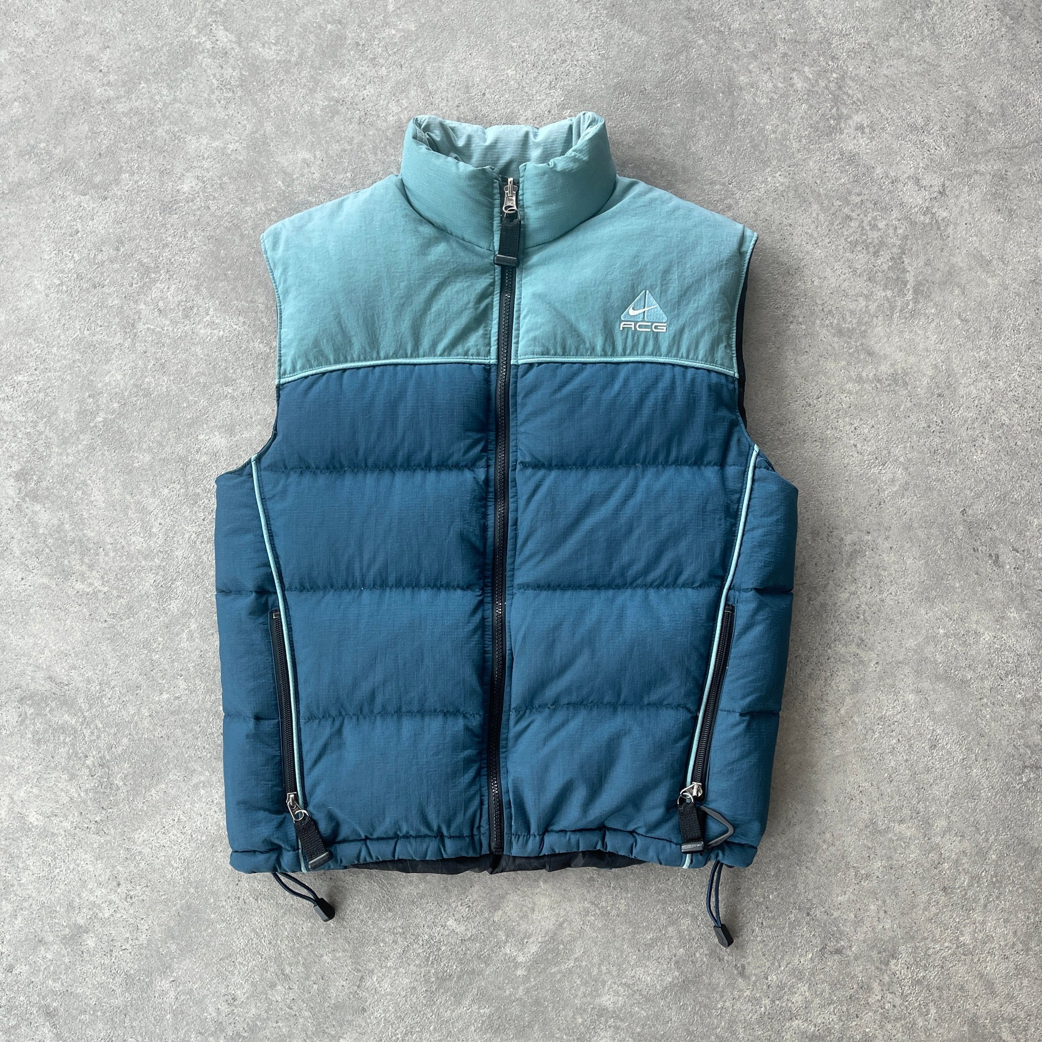 N*ke ACG RARE 1990s heavyweight down fill puffer gilet (L)