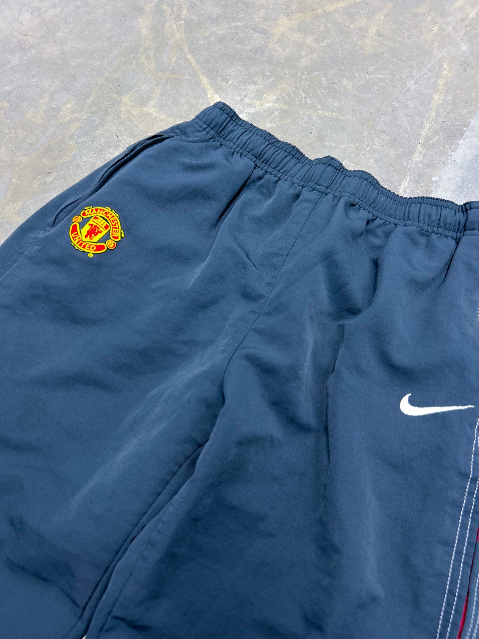 N*ke  x ManU Vintage Trackpants