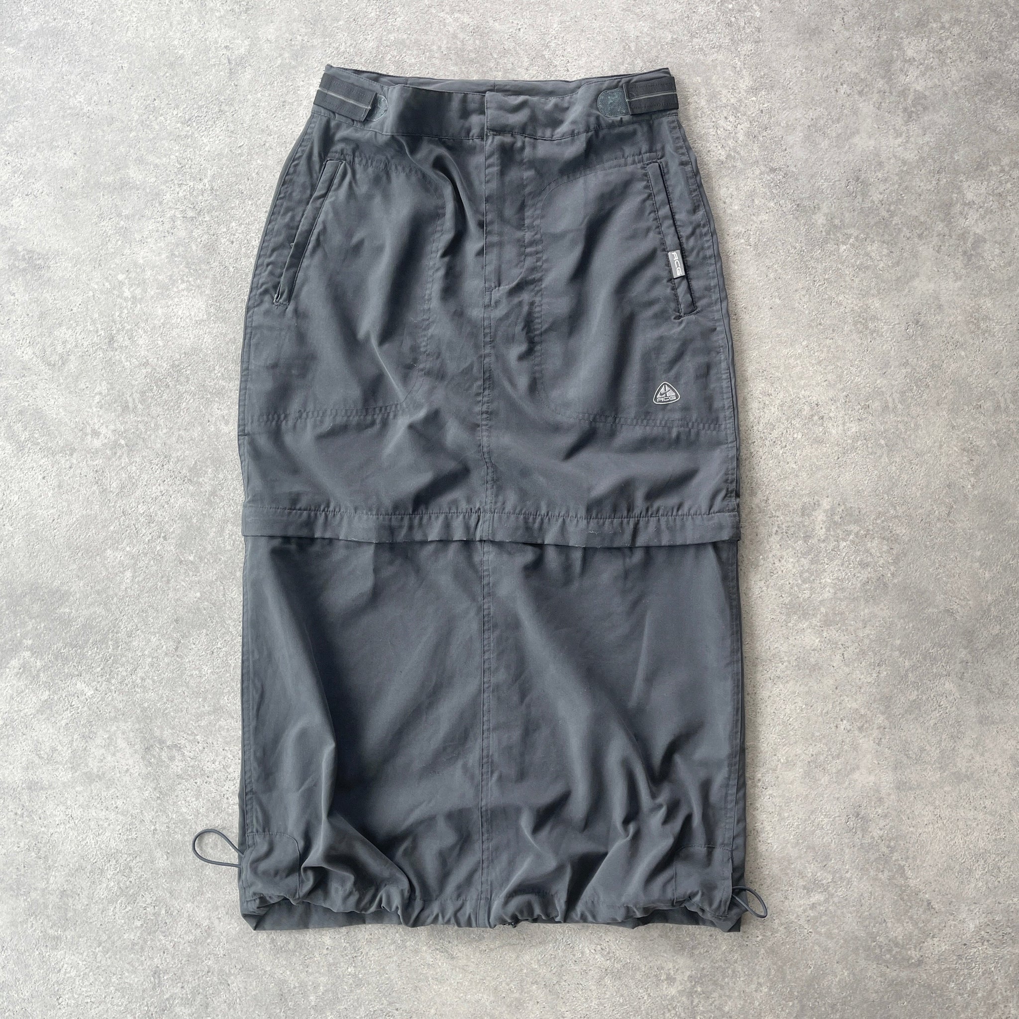 N*ke ACG 2002 convertible technical cargo maxi skirt