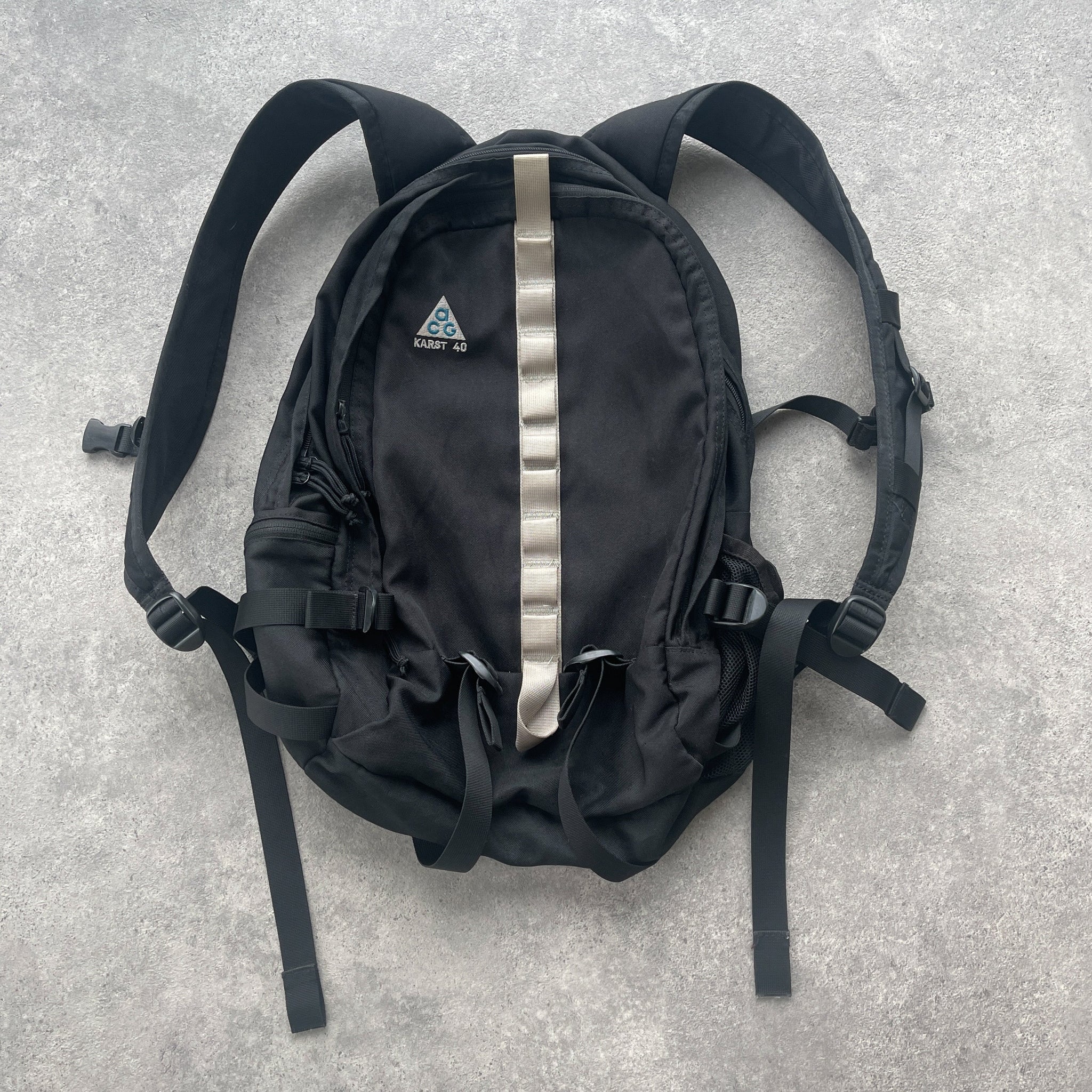 N*ke ACG 1990s Karst 40L backpack