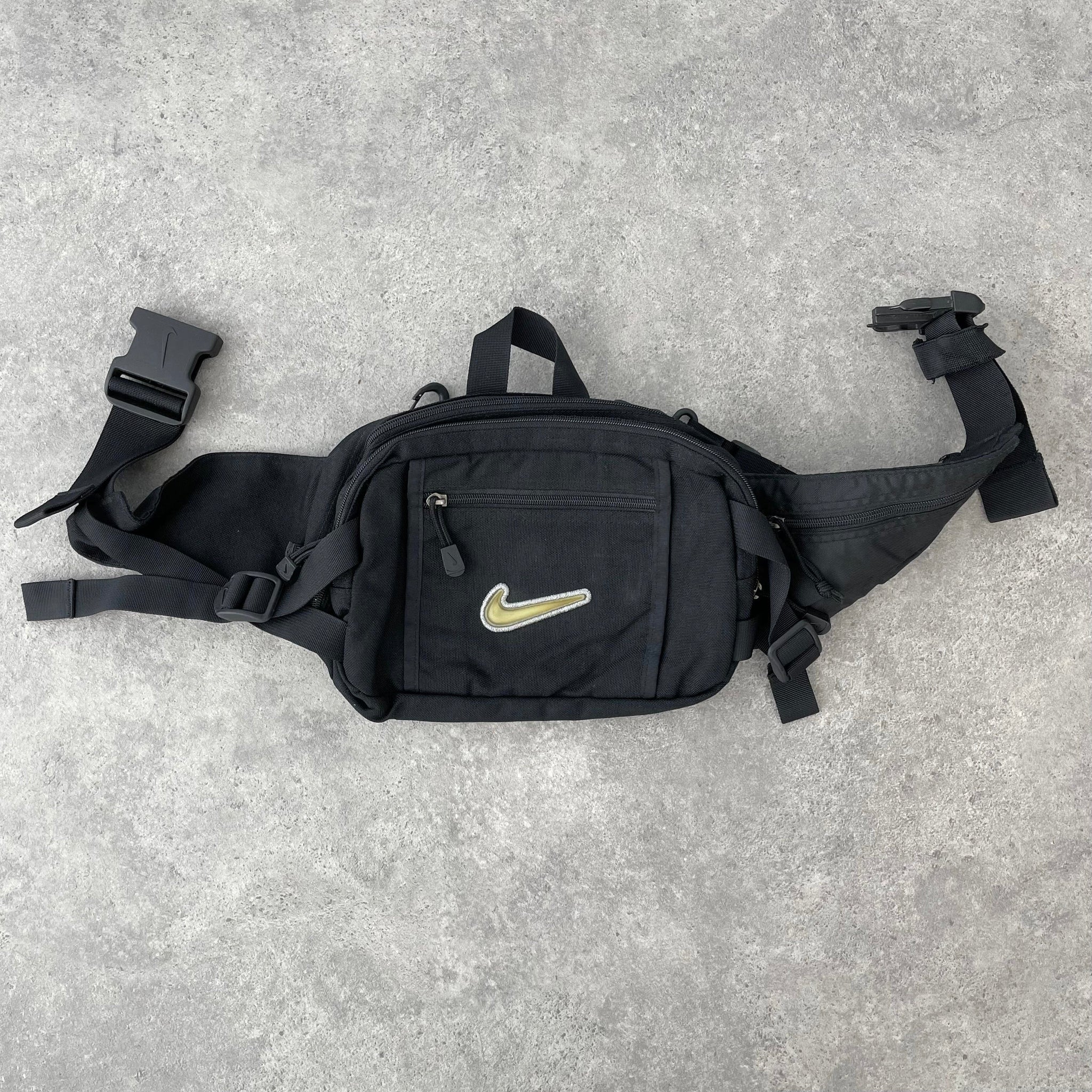 N*ke 1990s cross body utility bag