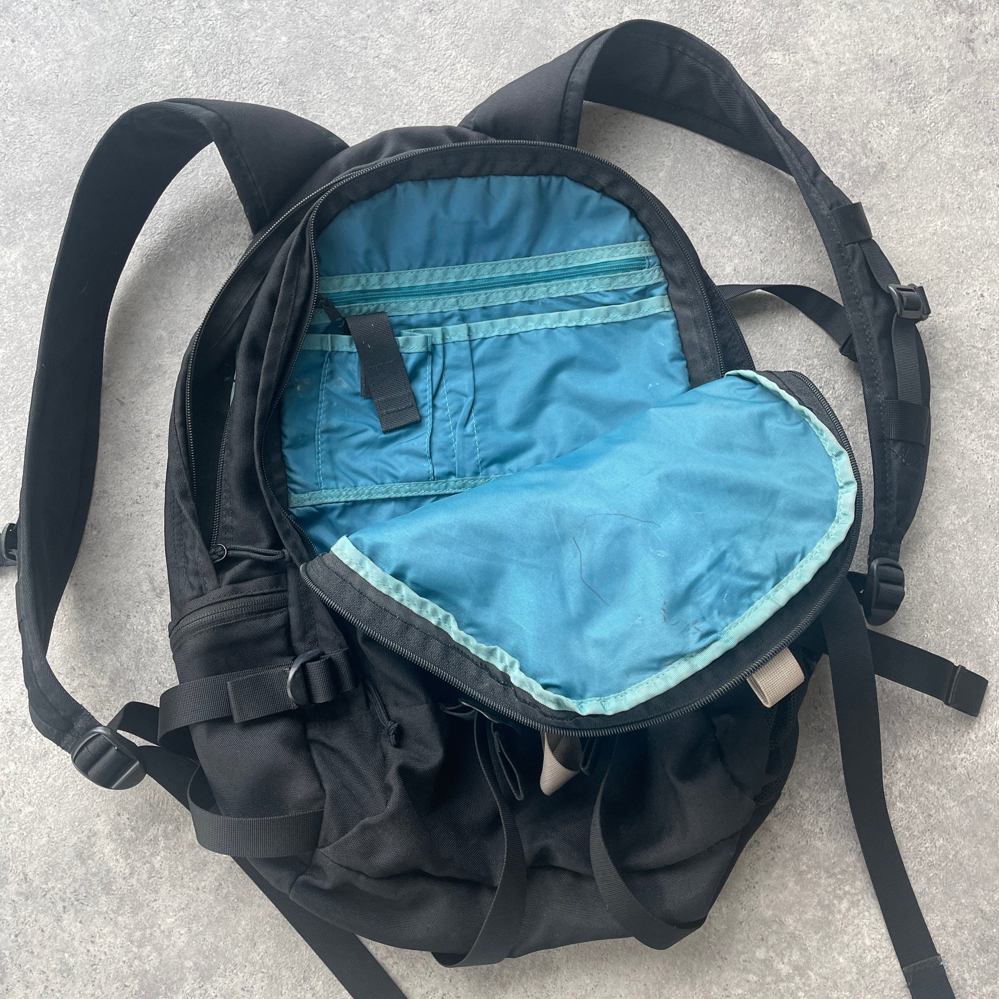 N*ke ACG 1990s Karst 40L backpack