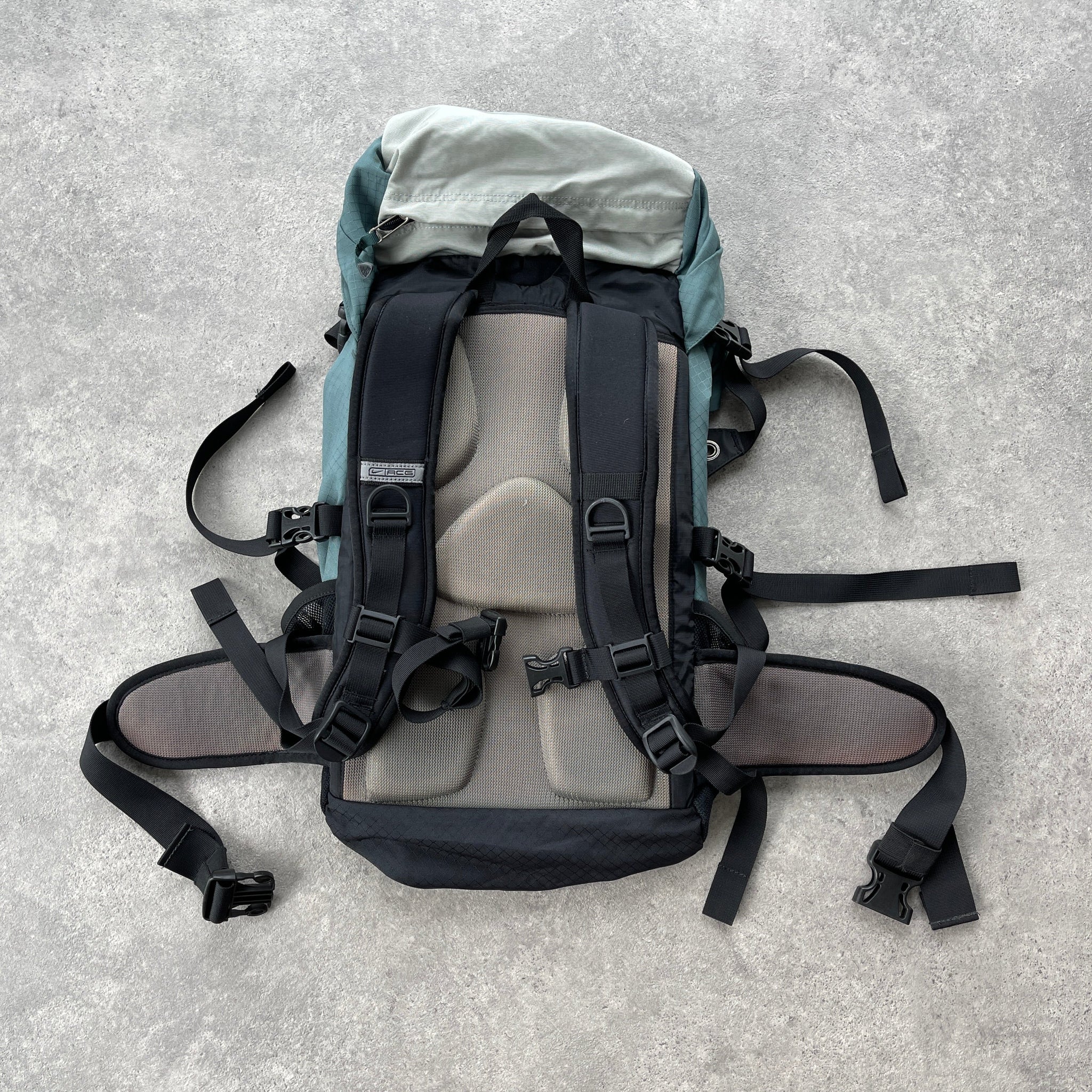 N*ke ACG 2000s 40L technical tonal backpack