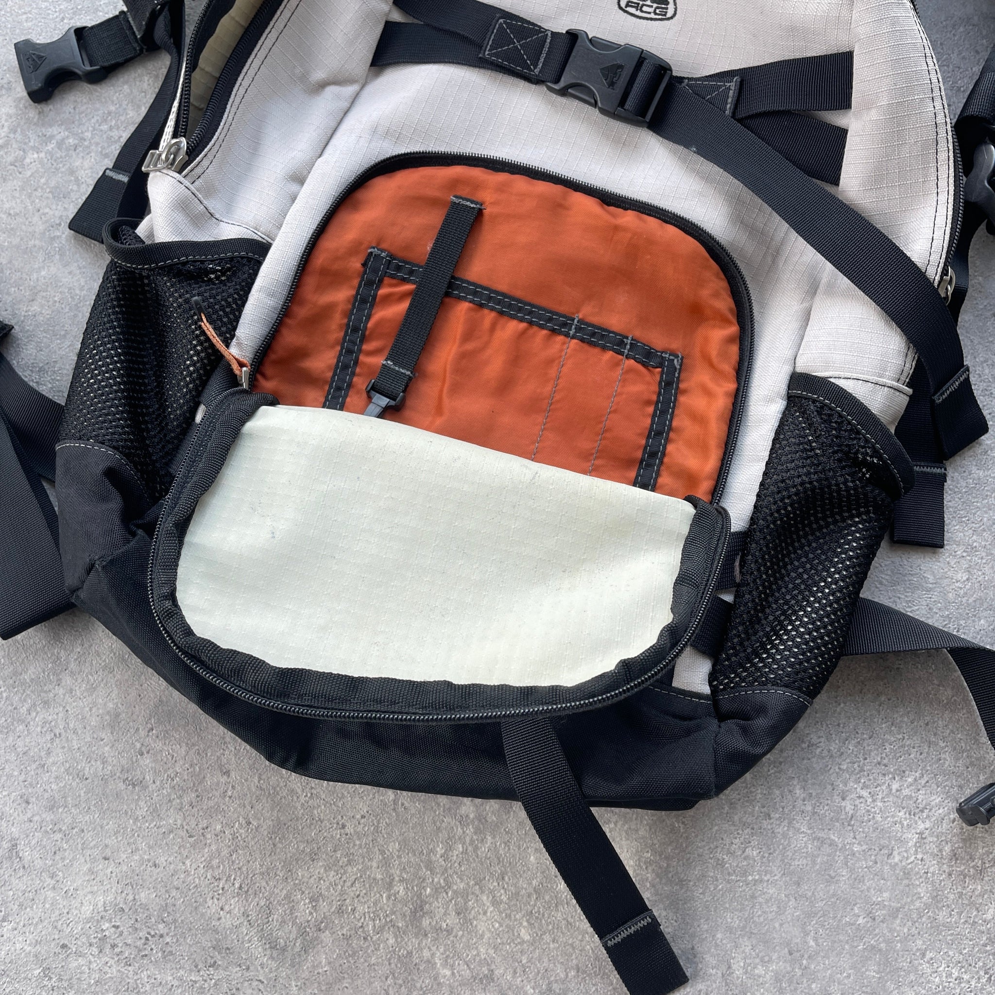 N*ke ACG 1990s technical 40L backpack