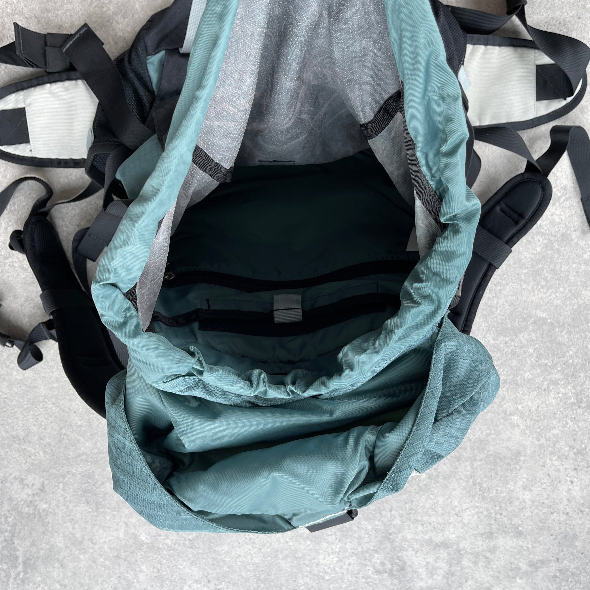 N*ke ACG 2000s 40L technical tonal backpack